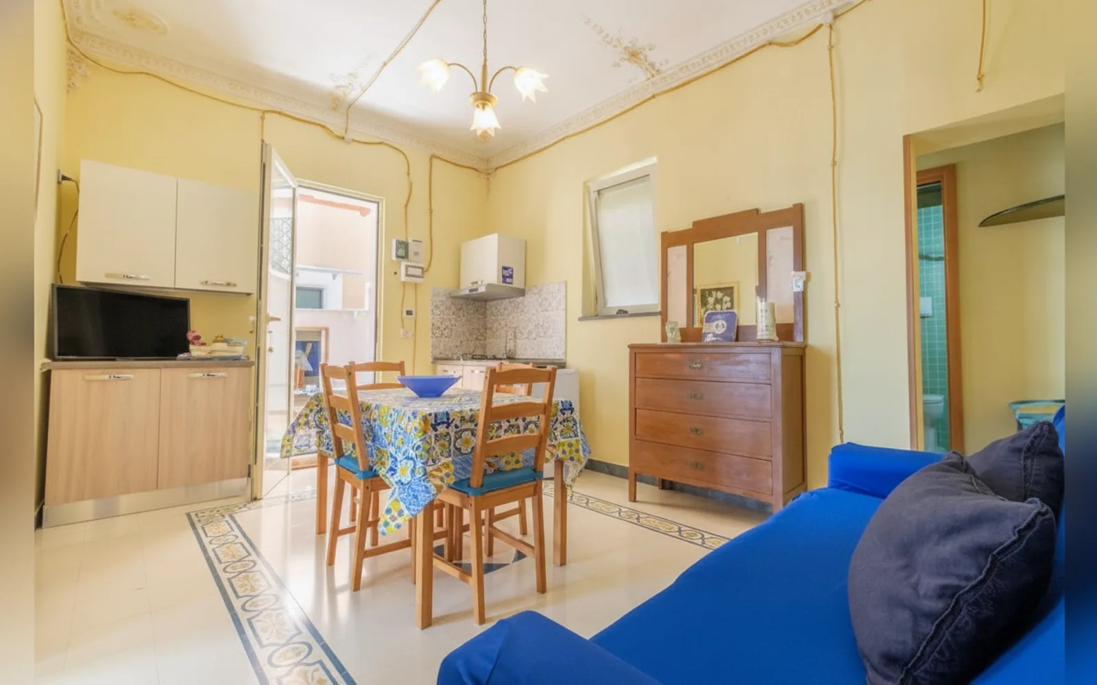 Camera con bagno privato — Blue Eden Strait, Messina (foto 61)